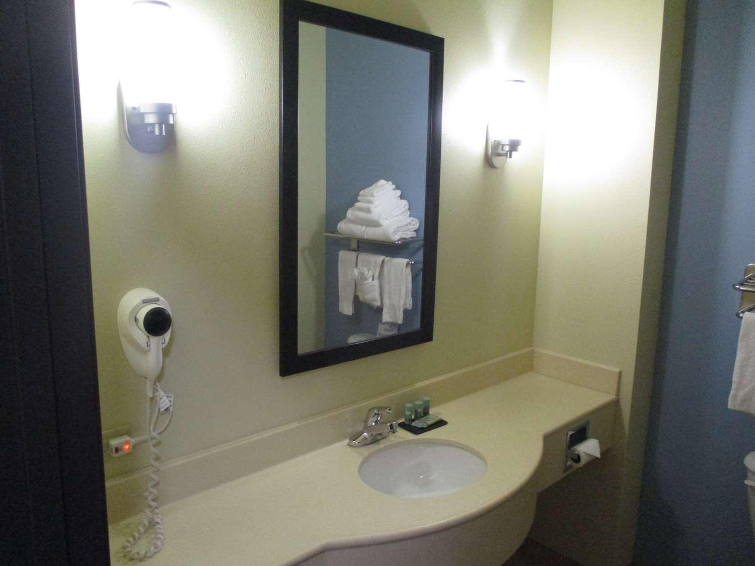 Best Western Coffeyville Central Business District Inn And Suites Zewnętrze zdjęcie