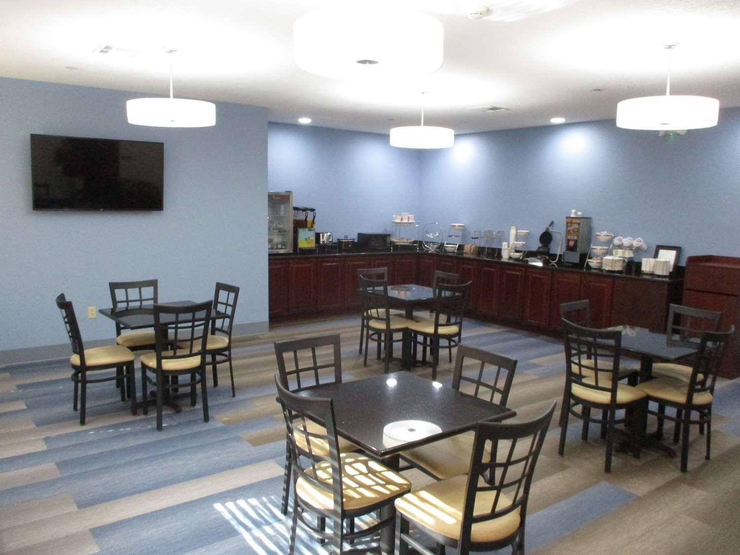 Best Western Coffeyville Central Business District Inn And Suites Zewnętrze zdjęcie