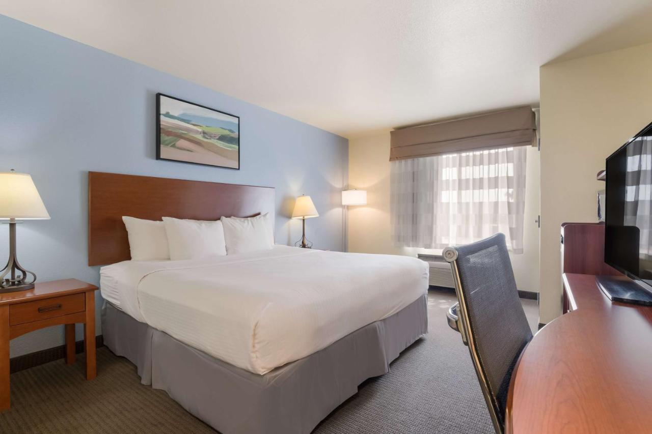 Best Western Coffeyville Central Business District Inn And Suites Zewnętrze zdjęcie